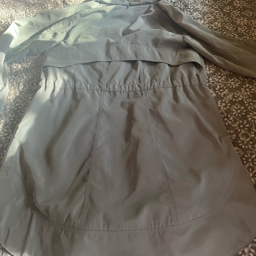 Athleta Drip Drop Jacket Minimalistic Grey - image 5